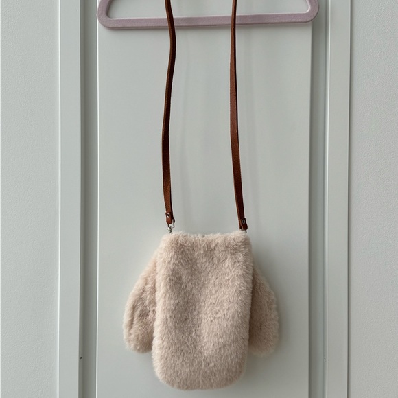 IL Gufo Furry Bunny Shoulder Bag. NEW - Picture 5 of 8